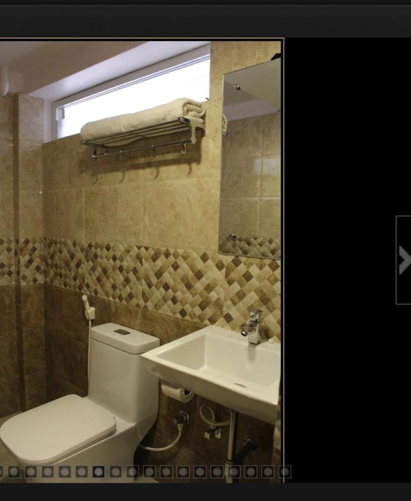 Hotel Aashraya Májszúr Kültér fotó