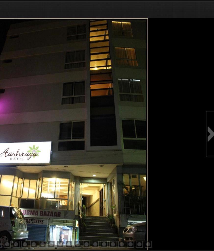 Hotel Aashraya Májszúr Kültér fotó