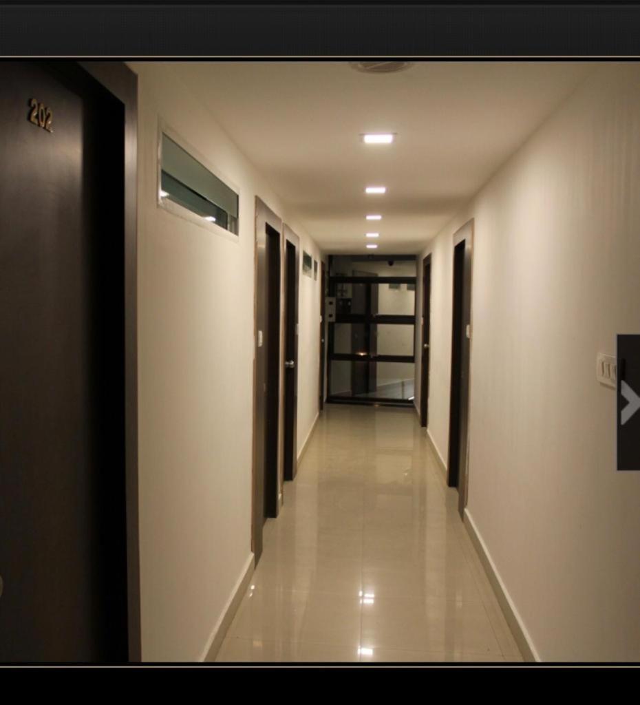 Hotel Aashraya Májszúr Kültér fotó